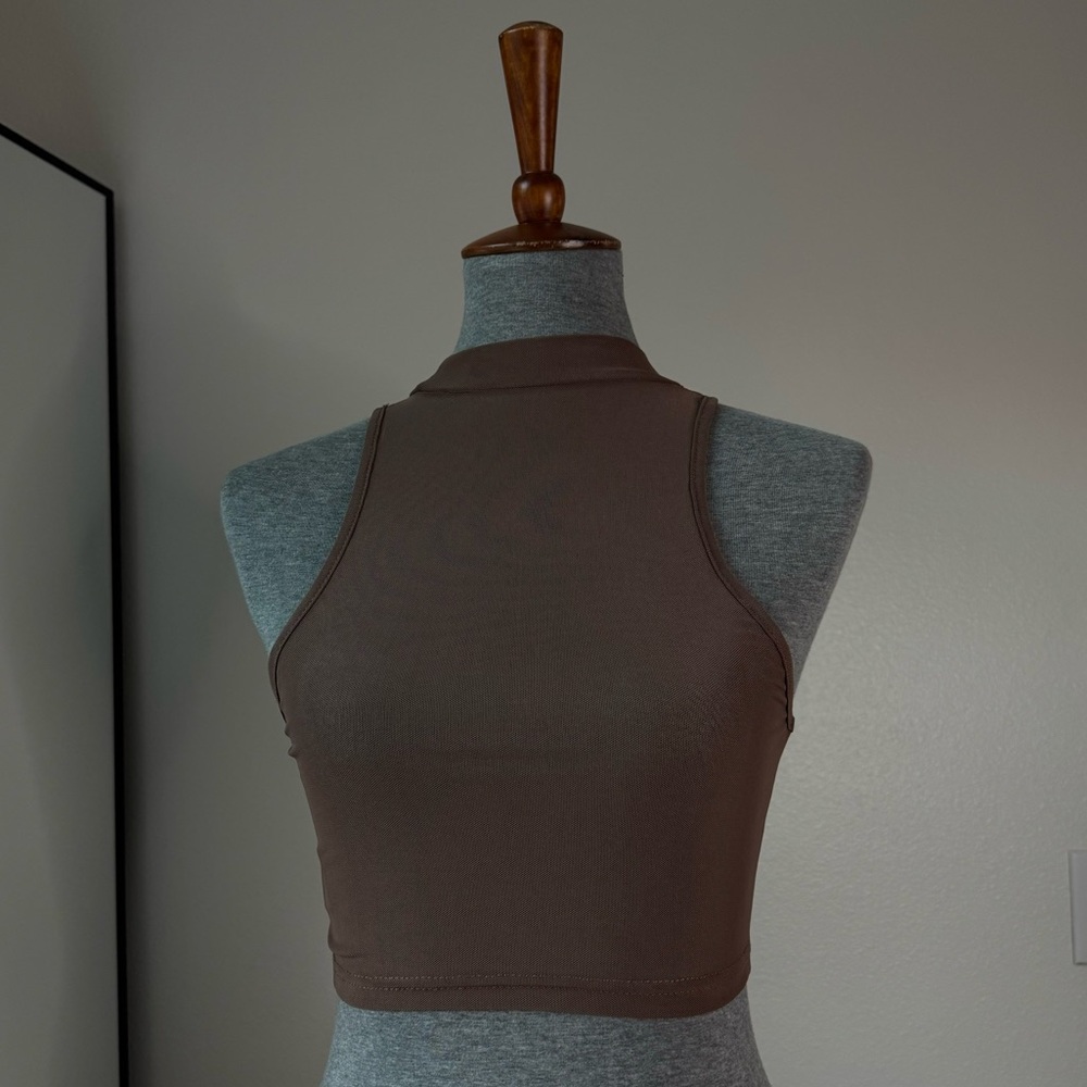 Mesh Chocolate Tank
